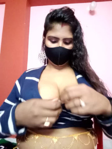 Priya_hotgirl23