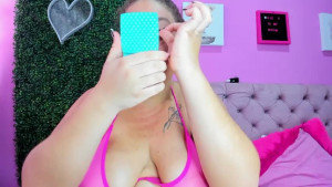 Candy_Fuckmyboobs