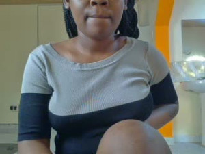 Queen_J1