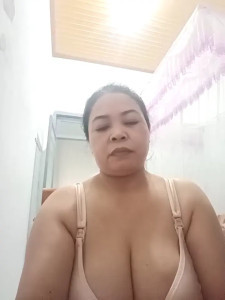 Sexy-bigtits2024