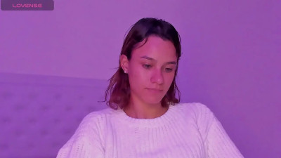 Watch SamanthaWatson recorded live streams from Stripchat on 2024/05/28, Cam Archive