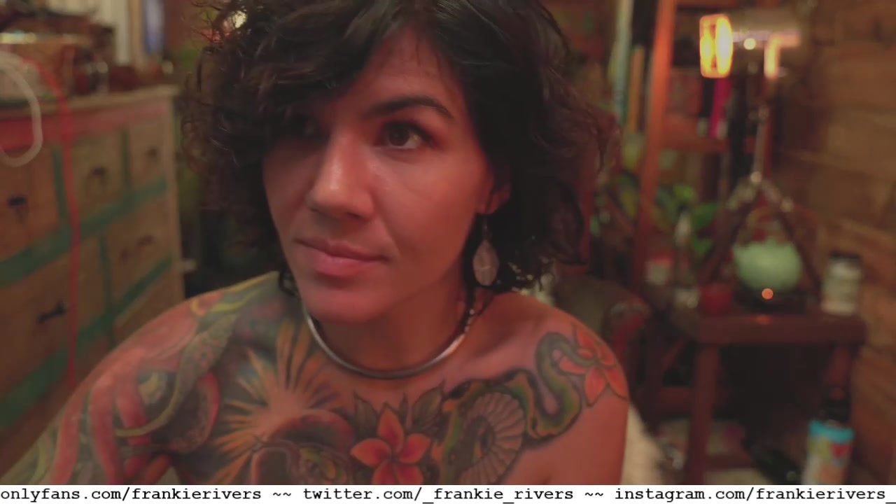 Watch _frankie_rivers recorded live streams from Chaturbate on 2023/08/31, Cam Archive