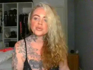Watch Iris_Love69 recorded live streams from Stripchat on 2024/08/22, Cam Archive