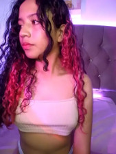 Watch chiqui_20x recorded live streams from Stripchat on 2024/09/25, Cam Archive