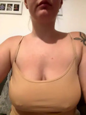 Watch Curvy-Carla31 recorded live streams from Stripchat on 2024/10/07, Cam Archive