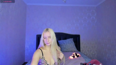 Watch Amanda054 recorded live streams from Stripchat on 2024/12/11, Cam Archive