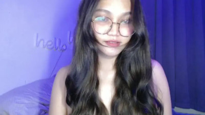 Watch ur_strawberrycreampie recorded live streams from Chaturbate on 2025/01/24, Cam Archive