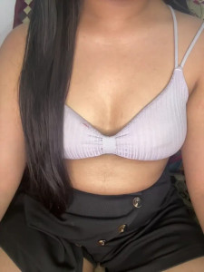 Hotty_Sara