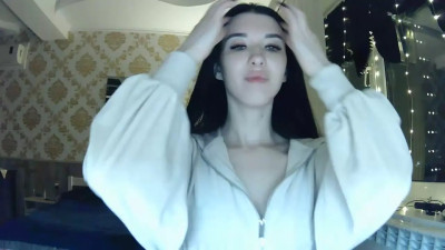 Watch xerle30 recorded live streams from Chaturbate on 2025/03/06, Cam Archive