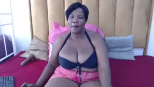 curvybootyxxx