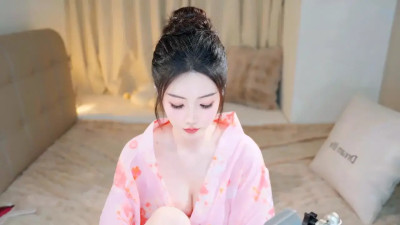 Watch Eimile recorded live streams from Stripchat on 2025/03/09, Cam Archive