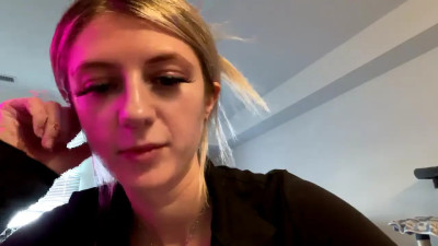 Watch parisbaby2000 recorded live streams from Chaturbate on 2025/03/10, Cam Archive