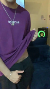 hung_twink20cm