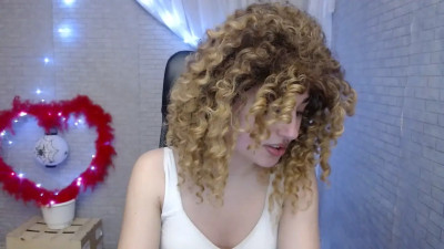 Watch ferall_berry_ recorded live streams from CAM4 on 2025/03/19, Cam Archive
