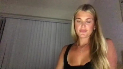 Watch allybrixo recorded live streams from Chaturbate on 2025/03/19, Cam Archive