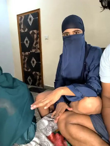 Ayesha_khann