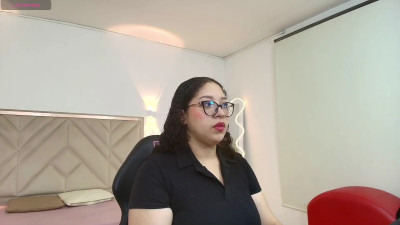 Watch whitney_tay recorded live streams from Chaturbate on 2025/03/20, Cam Archive