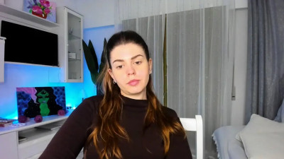 Watch veronarolls recorded live streams from Chaturbate on 2025/03/20, Cam Archive