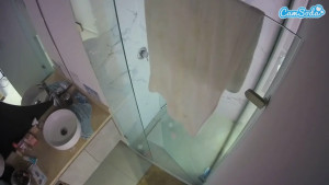 voyeurcam-casa-salsa-bathroom-7