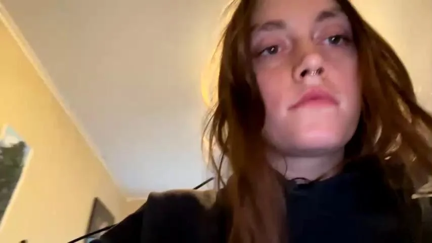 Watch clover_tully recorded live streams from Chaturbate on 2023/10/18, Cam Archive