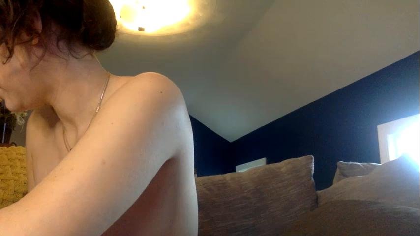 Watch basicbrunette recorded live streams from Chaturbate on 2023/11/06, Cam Archive