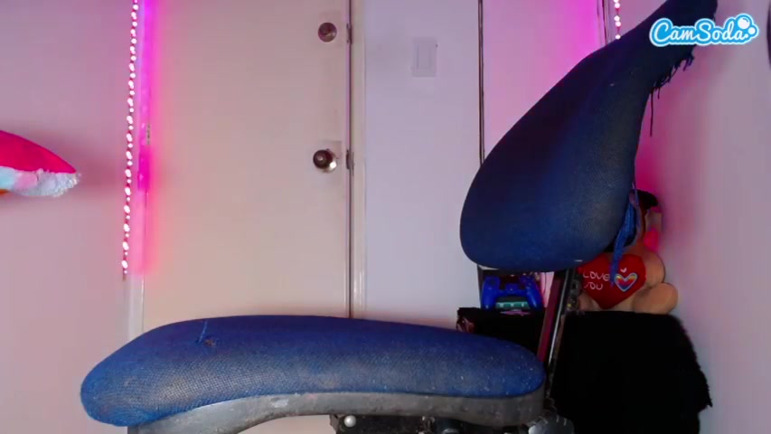 Watch kalvin-hugecums recorded live streams from Camsoda on 2023/11/20, Cam Archive