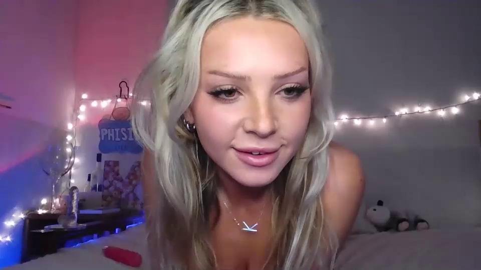 Watch bbyk888ee recorded live streams from Chaturbate on 2023/12/22, Cam Archive