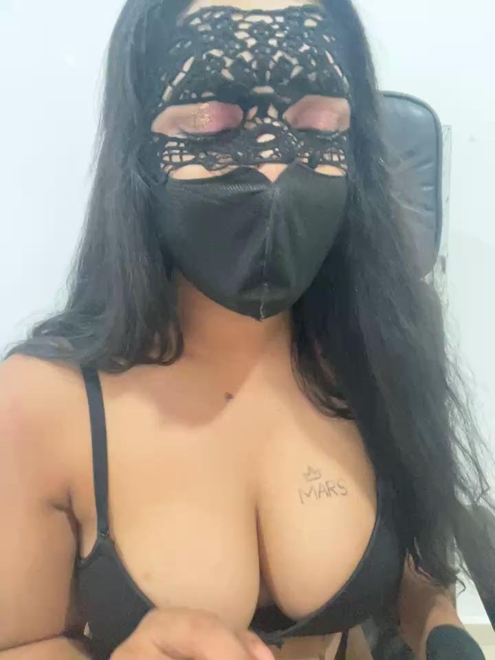 Watch Nadia_perera recorded live streams from Stripchat on 2023/12/31, Cam Archive