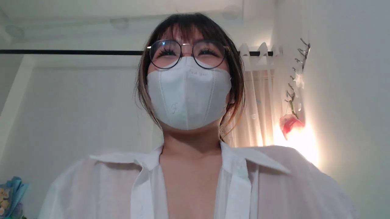 Watch Onee-Chew recorded live streams from Stripchat on 2024/01/03, Cam Archive